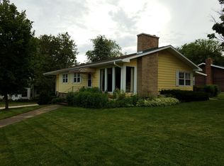 402 S Iowa St, Dodgeville, WI 53533