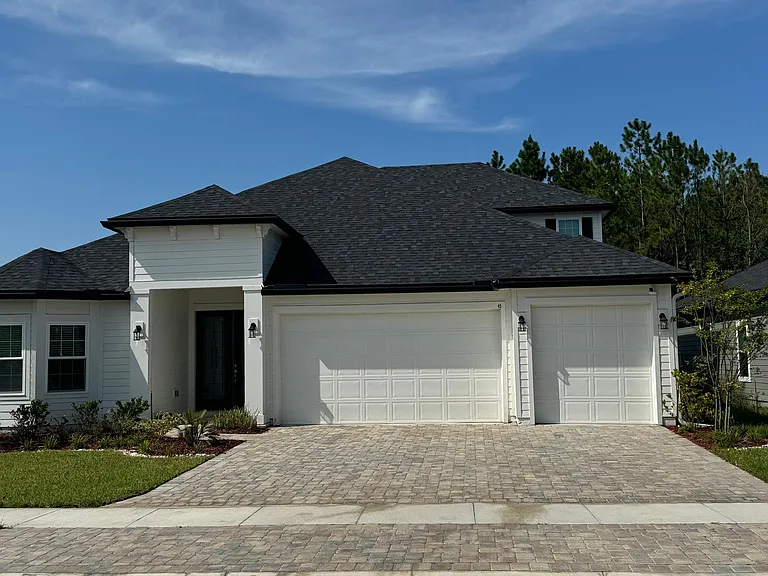 45 Trewin Cir — Photo 1