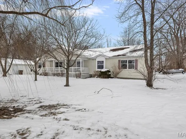 13560 Gilmore Rd, Auburn, IL 62615