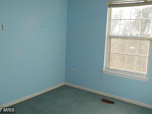 5th image of 1443 Tarragon Ct