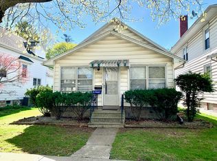 821 N Michigan St, Plymouth, IN