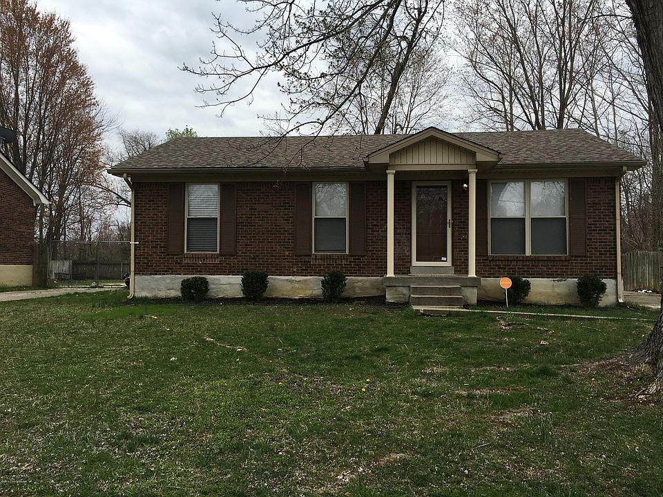 1st image of 408 Echappe Ln