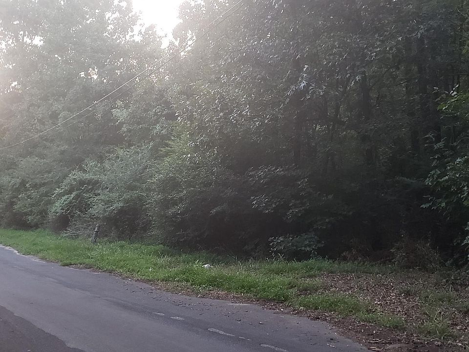 2nd image of Thurman Davis Ln