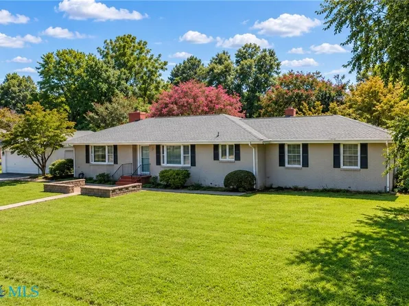 49 Piankatank Way, Cobbs Creek, VA 23035
