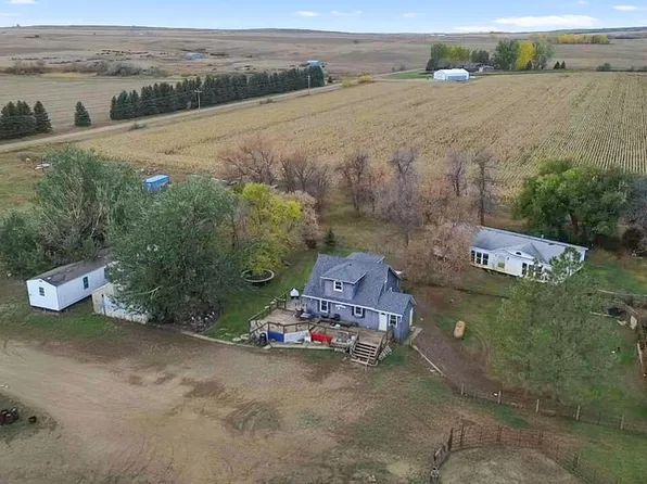 16121 36th Street Northwest E, Fairview, MT 59221