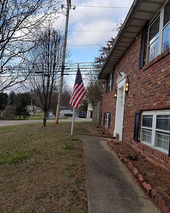 1st image of 101 Del Ray Dr