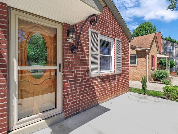 4th image of 418 Canyon Dr