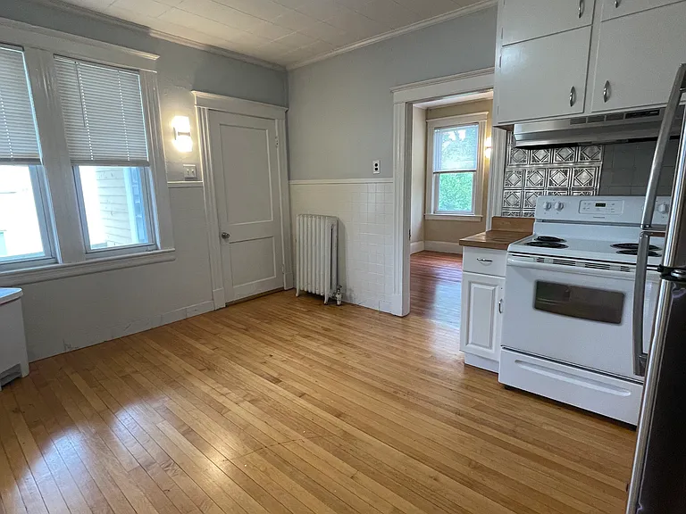 1190 Middlesex St #1190 — Photo 12