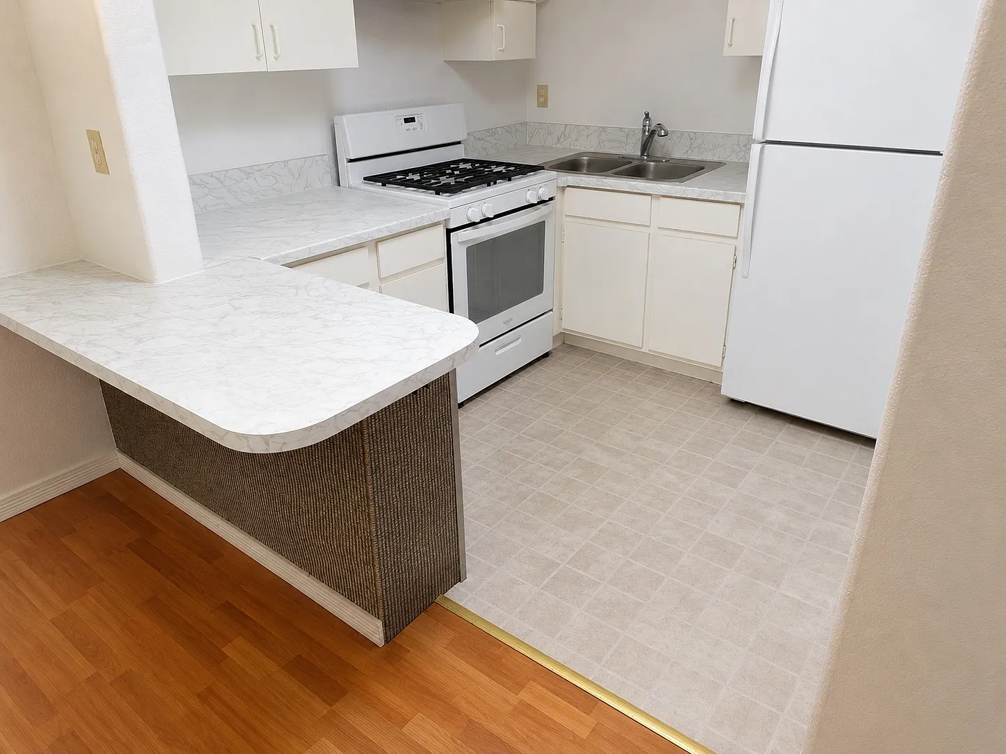1 bed, 590 sqft, $1,100 — Photo 1
