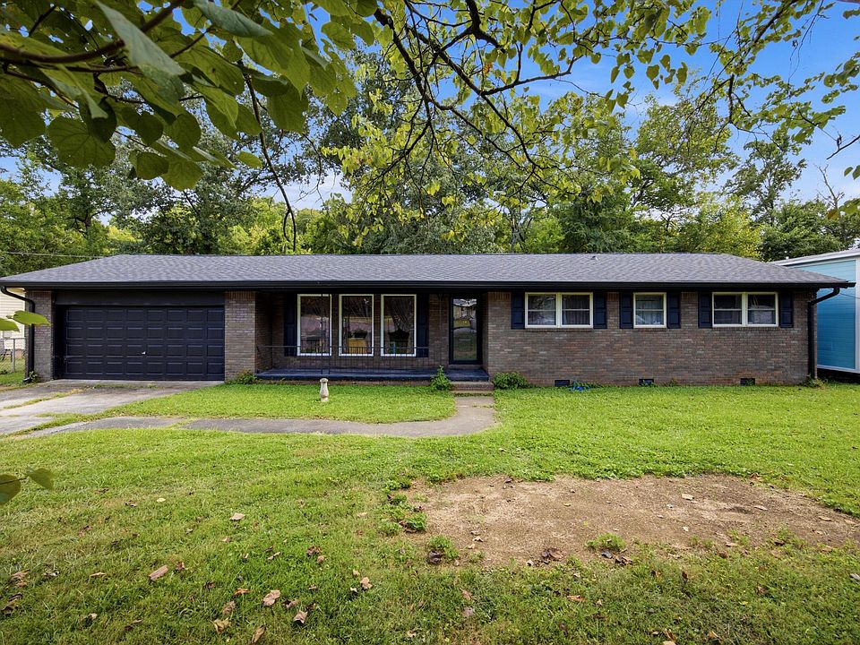1st image of 1308 Shady Ln
