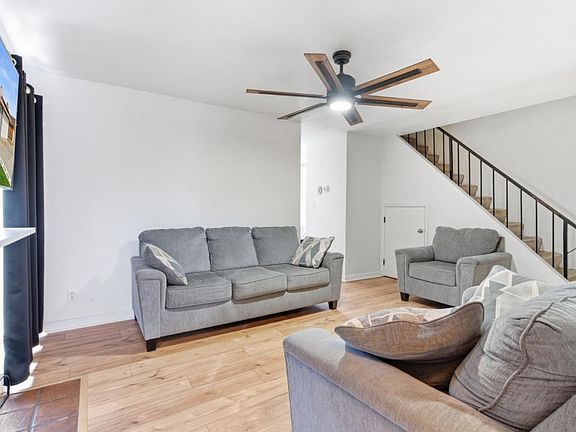 5th image of 1296 Spruce Ln APT 44