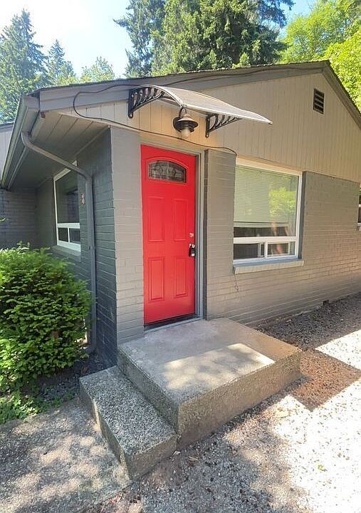 1st image of 4400 NE 178th St #B