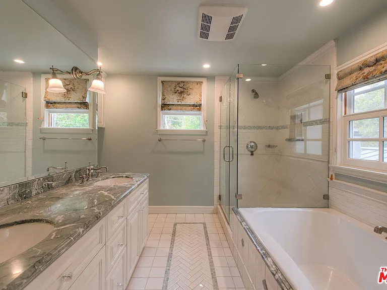 4110 Sunnyslope Ave — Photo 21