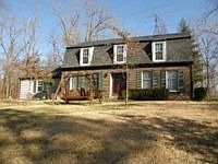 2nd image of 17 Bass Ln