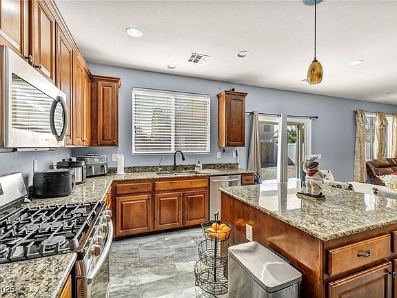 2nd image of 6505 Winter Moon St