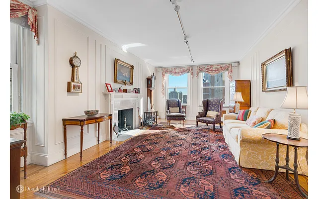 Sold by Douglas Elliman | media 14