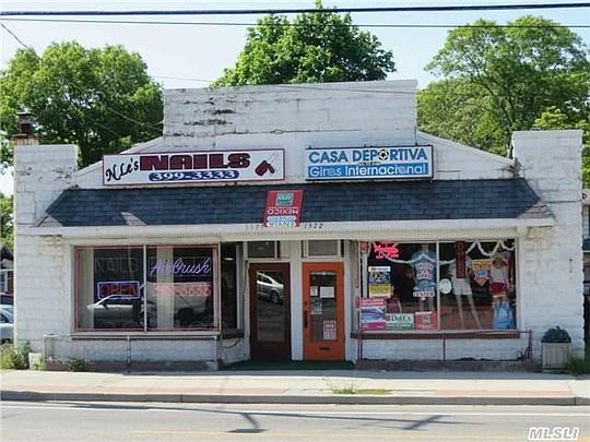 1st image of 1574 Montauk Hwy