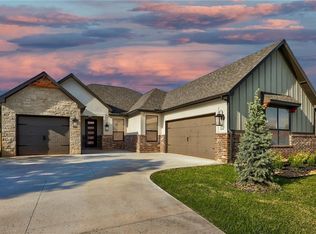 2251 Jackson Ln, Blanchard, OK 73010