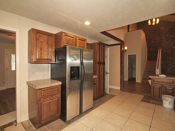 4th image of 4730 Dellwood Ln