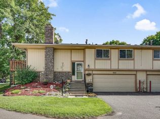 6502 Ives Ln N, Maple Grove, MN 55369