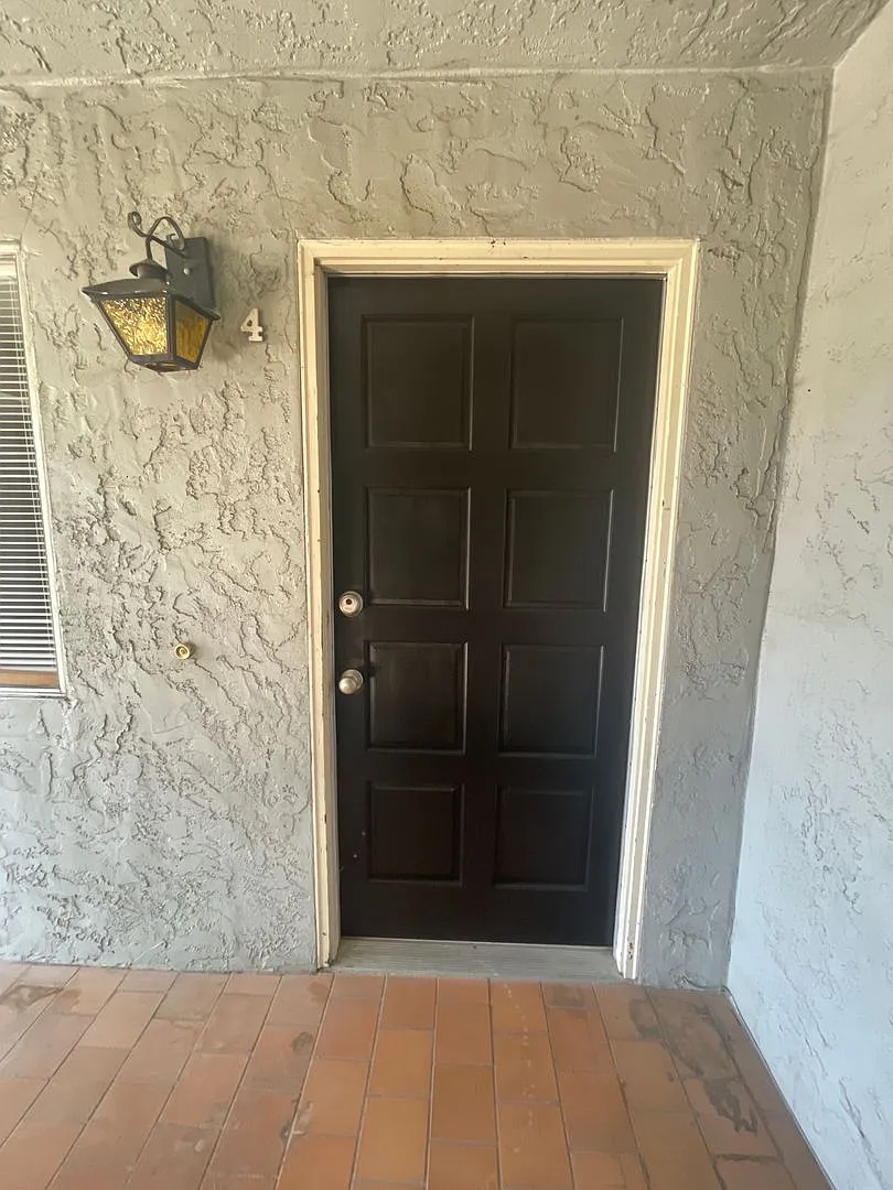 1531 Gabilan Dr — Photo 2