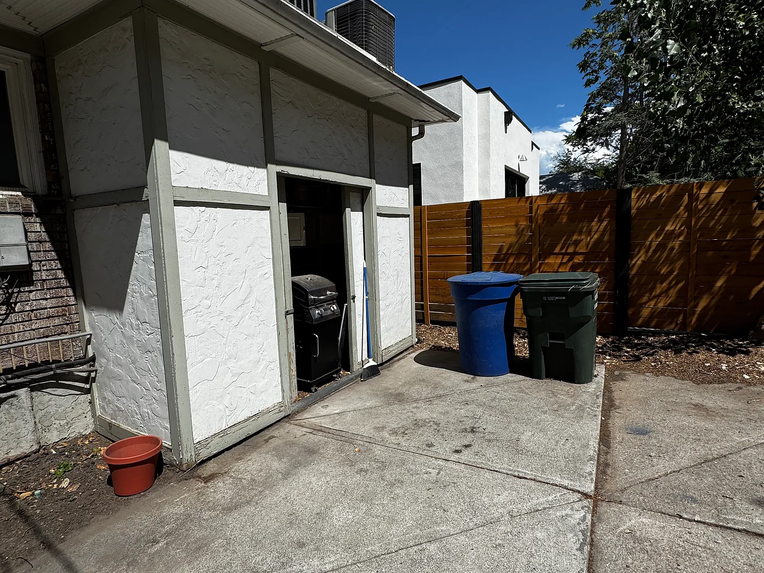 2 bed, $1,800 — Photo 3