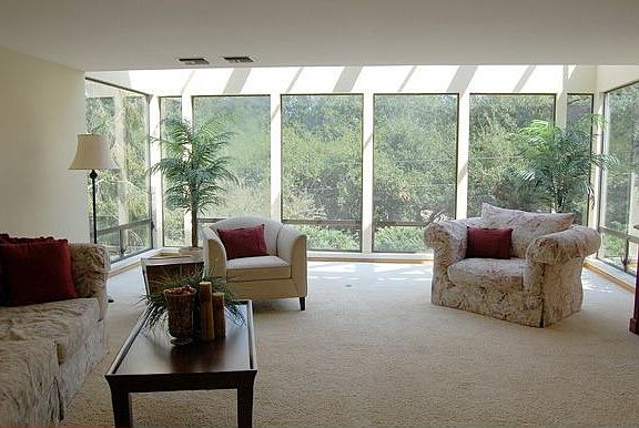 Sun Room Living room