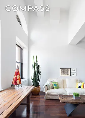 Sold by Compass | media 18