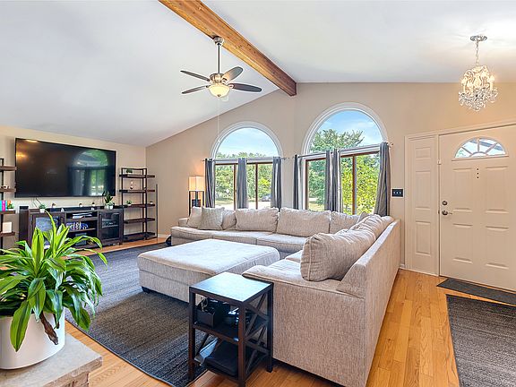 5th image of 20508 S Hunter Dr