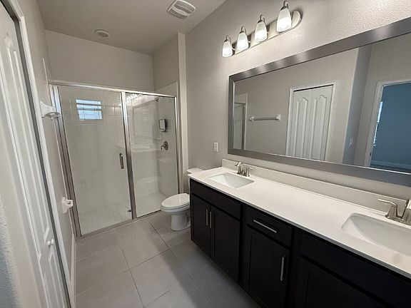 5th image of 139 Angelas Ave