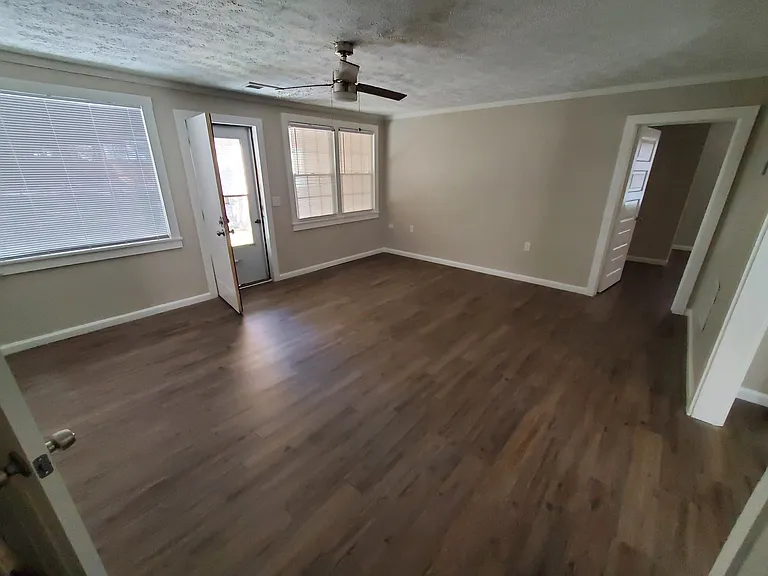 1713 Darwin Rd SE #A — Photo 12
