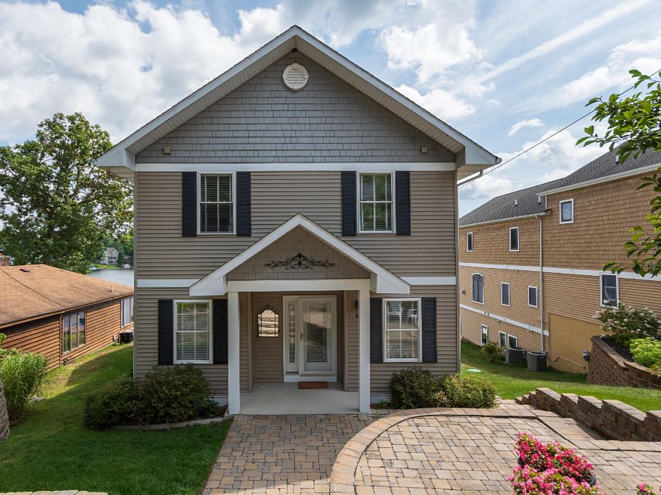 1248 N Eagle Lake Dr, Kalamazoo, MI 49009 Zillow