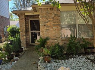 7209 Snowden Crst, San Antonio, TX 78240