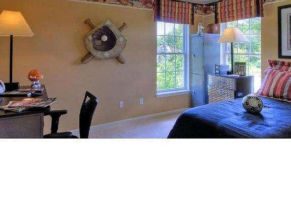 5th image of 2127 La Grange Pkwy