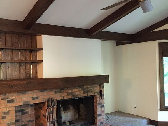 4th image of 2103 Aspen Dr