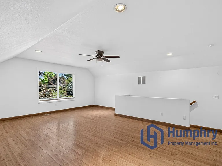 1948 E Cypress Point Dr — Photo 32