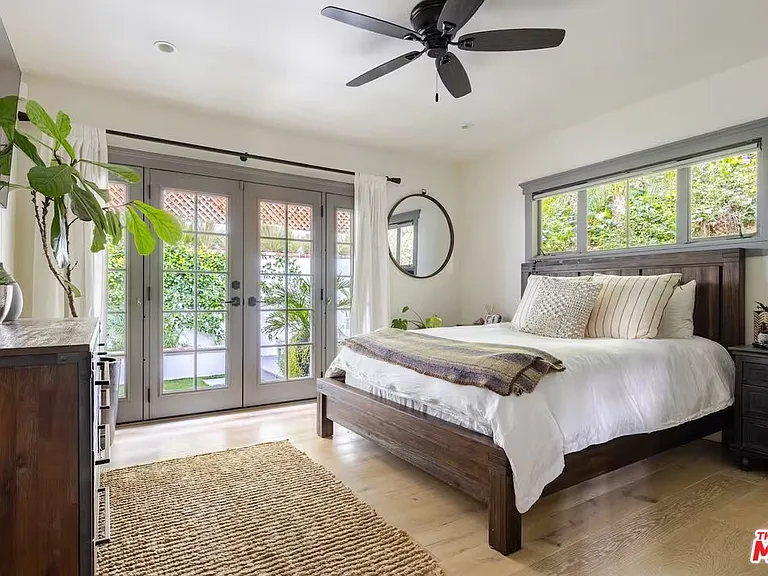 12208 Laurel Terrace Dr — Photo 28
