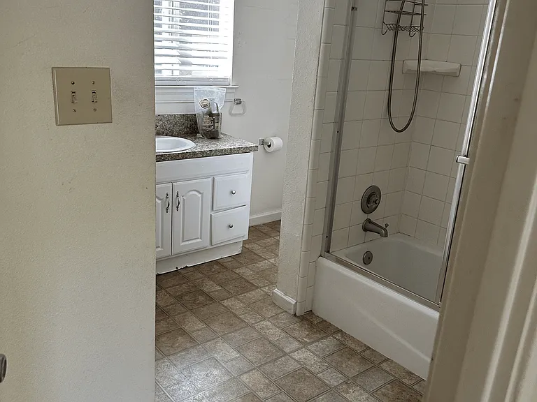 69 Berna Ave — Photo 2