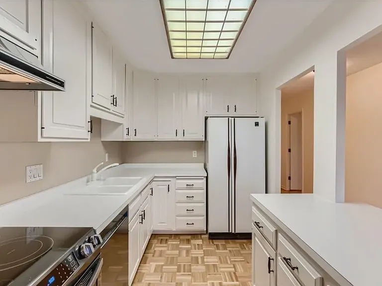 410 Groveland Ave #1002 — Photo 5
