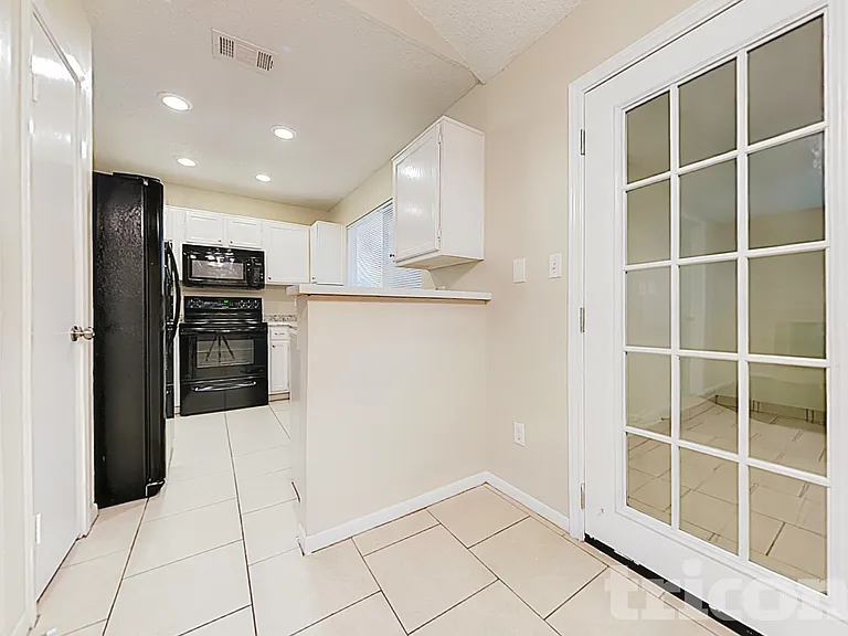 7814 Eastern Bluebird Dr — Photo 24