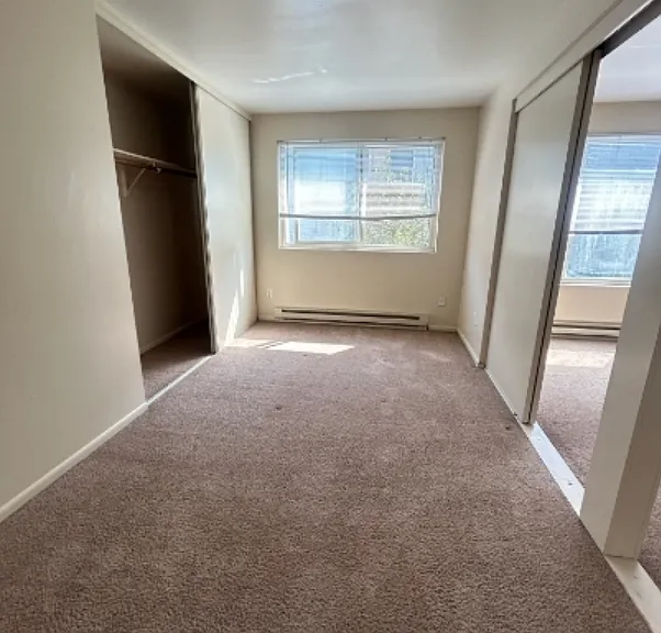 5033 15th Ave NE #2006 — Photo 1