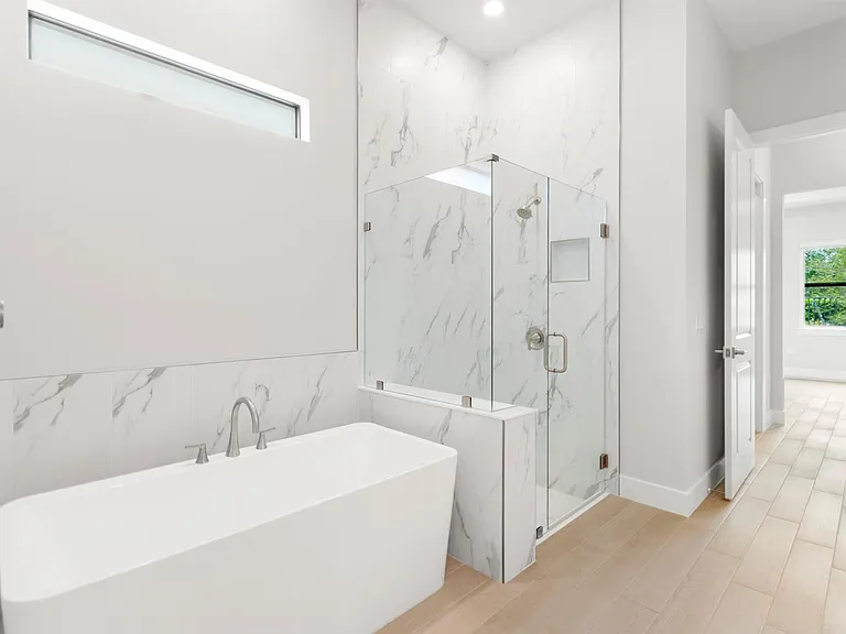 9195 Cape Honey Bee Ln — Photo 18