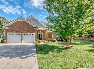 1002 Summer Creste Dr, Indian Trail, NC 28079