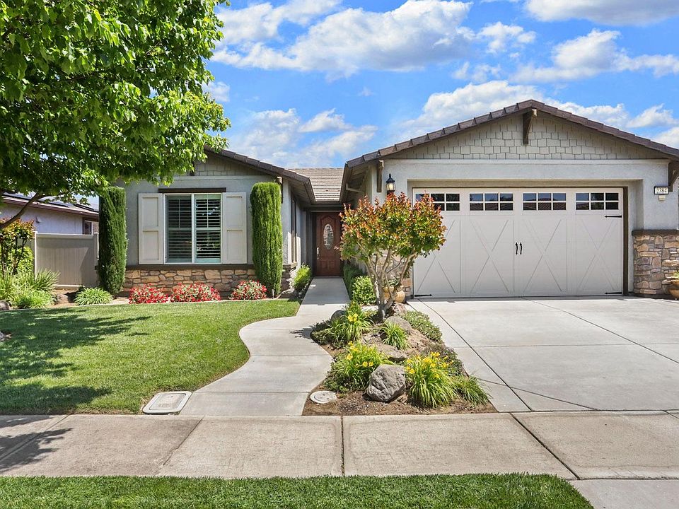 1st image of 2384 Nutwood Pl