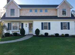 3 Division St, Dennis Port, MA 02639