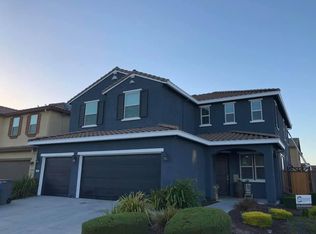 1080 Iowa Ct, Dixon, CA 95620