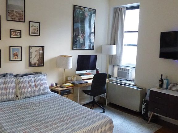 2nd image of 2020 Broadway APT 5G