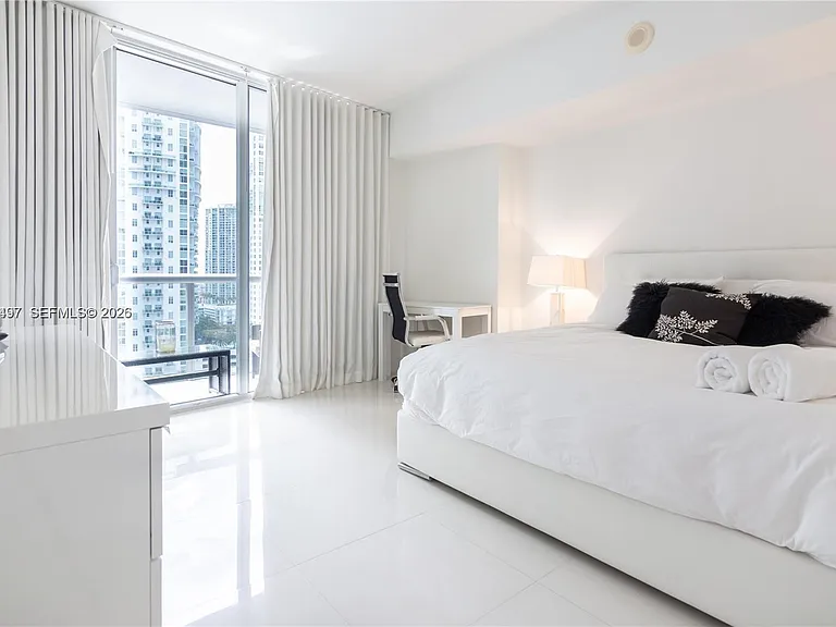 485 Brickell Ave #2006 — Photo 24