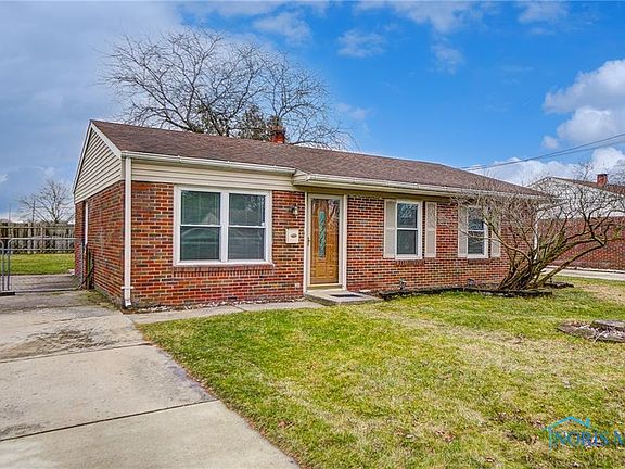 2nd image of 2025 Maryland Pl