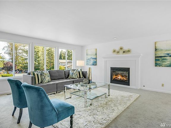 3rd image of 2107 175th Ave NE